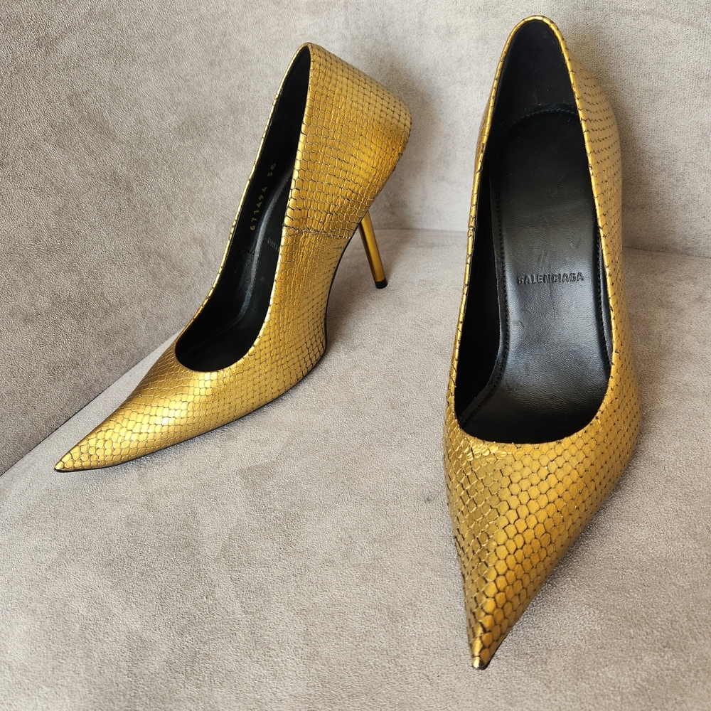 Balenciaga pumps 8 gold leather snake Essex architectural Made Italy new $1020 - Picture 4 of 16